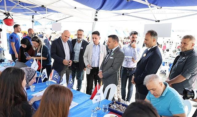 Küçükçekmece Belediyesi İstihdam Fuarı'nın İkincisini Düzenledi