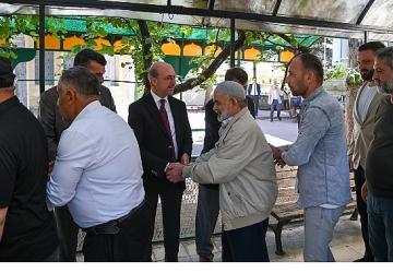 Başkan Pekyatırmacı, Işıklar Mahallesi'nde Vatandaşlarla Bir Araya Geldi