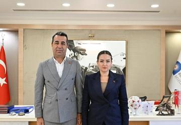 Özdemir Merkezefendi ve Tuzlukçu Belediye Başkanlarını kabul etti