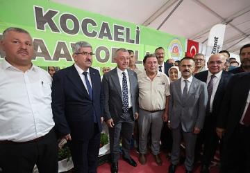 "Çiftçinin çabasıyla Büyükşehir'in çabası birleşince bereket ortaya çıkıyor"