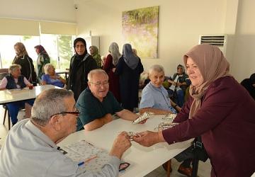 Nilüferli kadınlardan huzurevinde sıcak buluşma