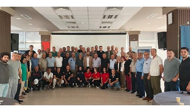 Kocaeli'de muhtarlara üç boyutlu eğitim