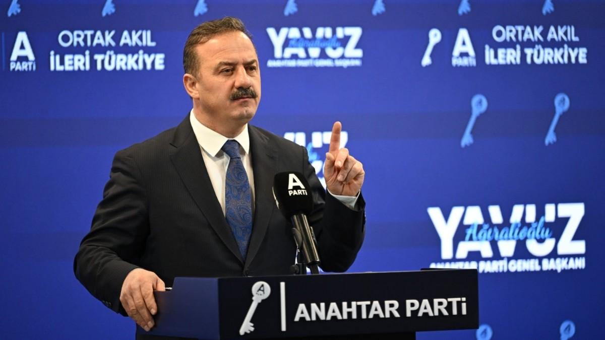 Yavuz Ağıralioğlu: ‘41 yıldır ‘Öcalan asılsın’ diyenler, şimdi ‘Apo nasılsın?’ diyorlar’ - Videolu Haber