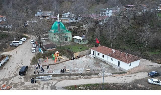 İnegöl Belediyesi'nden İclaliye Mahallesinde Meydan Düzenlemesi