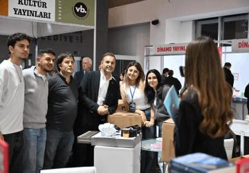 Akın: Balıkesir Kitap Fuarı, Türkiye’ye Örnek Oldu