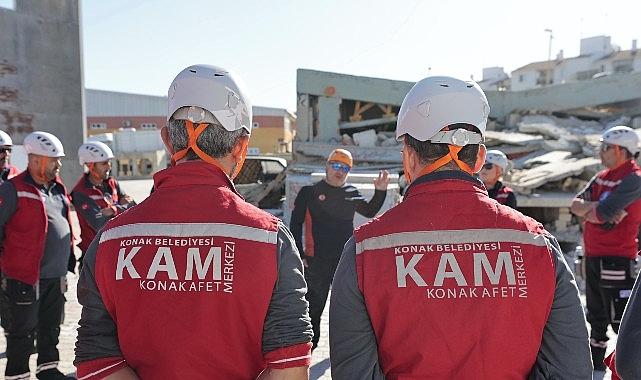 ​Konak'ın hayat kurtaracak timi sahaya indi