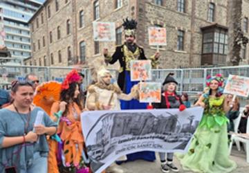 İzmirli sanatçılardan ve Kent Konseyi'nden Meslek Fabrikası için destek