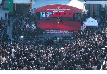 Saruhanlı'da Gençlik ve Sosyal Belediyecilik Projeleri Hizmete Açıldı