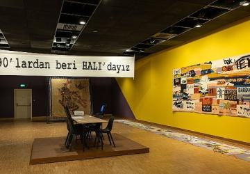 “90'lardan Beri Halı'dayız" sergisi Salt Beyoğlu'nda ziyarete açıldı.