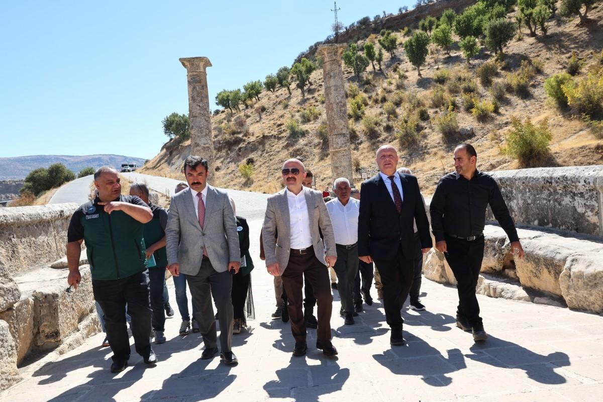 Tarihi Cendere Köprüsü, sosyal yaşamın merkezi haline geliyor Tarihi Cendere Köprüsü, sosyal yaşamın merkezi haline geliyor