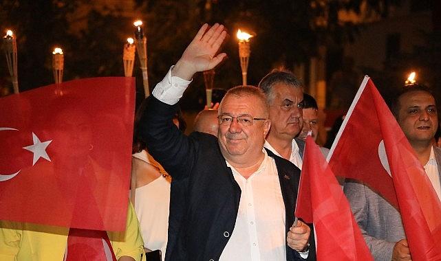 “Cumhuriyet, özgürlüğün, eşitliğin ve demokrasinin adıdır"