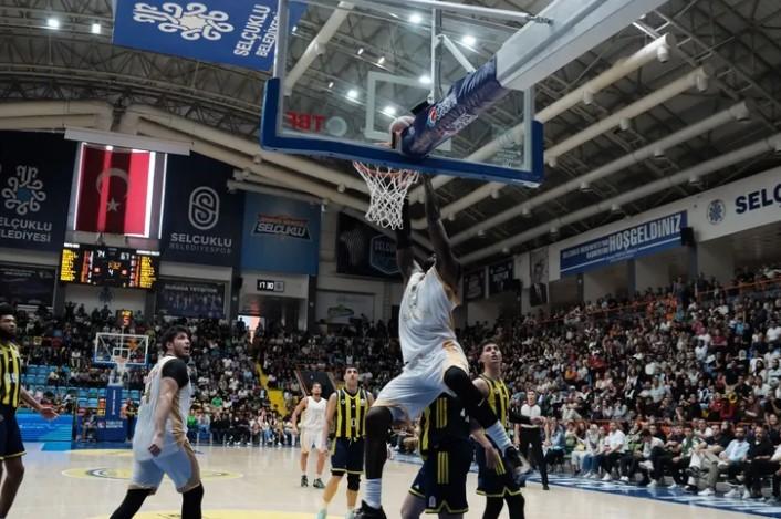 Konya, Potada Sezonun İlk Maçını Kazandı