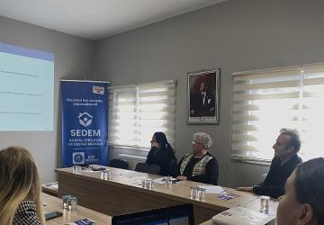 Maltepe Belediyesi'nden Muhtarlara Toplumsal Cinsiyet Eşitliği Semineri