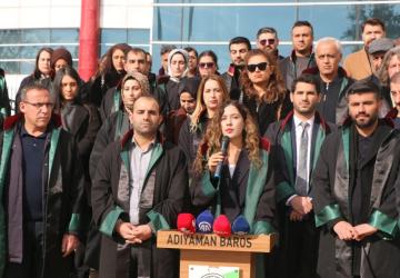 Adıyaman Barosu’ndan avukatlara yönelik şiddete tepki: ‘Savunma sahipsiz bırakılamaz’ - Videolu Haber