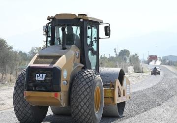 Büyükşehir Turgutlu'da 10 Kilometrelik Sathi Kaplama Çalışmasını Tamamladı