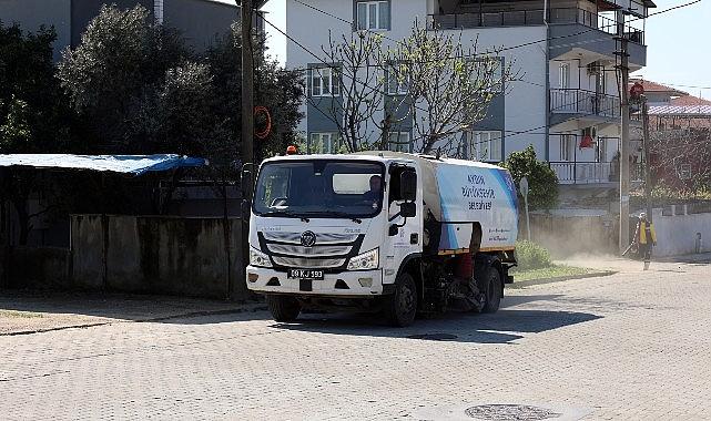 Başkan Çerçioğlu'nun Öncülüğünde Umurlu'da Eş Zamanlı Çalışmalar Devam Ediyor