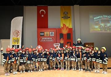 Konya Büyükşehir 31 İlçedeki Tüm 1. Sınıf Öğrencilerine İtfaiye Bilinci Kazandırıyor