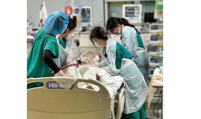 Türkiye'nin tek kıtalararası organ naklinde görev alan ekibi Üsküdar Üniversitesi'nden!