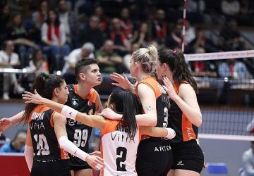 Eczacıbaşı Dynavit, Aras Kargo'ya konuk oldu