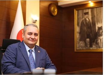 Keçiören Belediyesi'nden Vatandaşa Sıcak Çorba İkramı