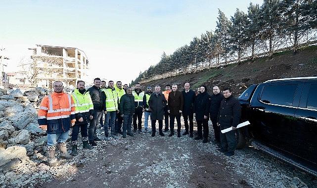 Büyükakın 'Şehrin temposuna durmadan çalışarak yetişiyoruz'