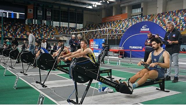 Kürekte sezon İstanbul'da Açılıyor