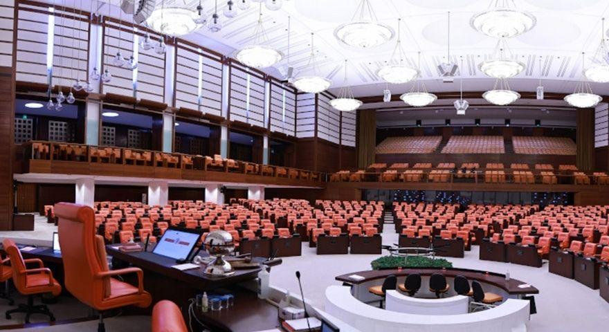 TBMM'ye 2025'te dilekçe verilen istekler:' Sigara kullanmayan personel mesaiden daha erken çıksın'