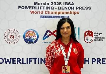 Çankaya Dünya Halter Şampiyonasına Damga Vurdu