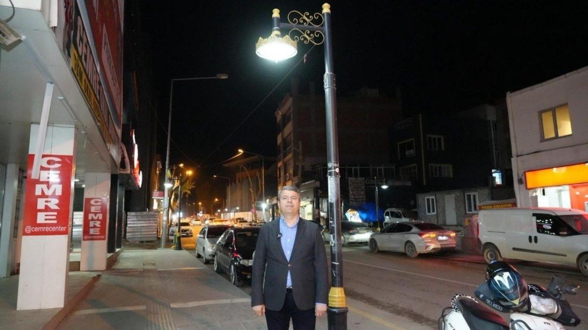 Adıyaman’ın kalbi yenileniyor: Atatürk ve Gölbaşı caddeleri ışıl ışıl - Videolu Haber