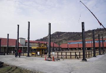 Aliağa'da Atla Terapi ve Binicilik Hizmetleri Dört Mevsim Devam Edecek