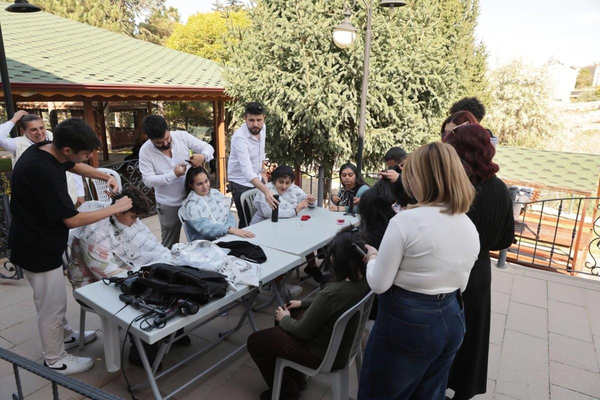 Nevşehir’de Özel Bireylere Saç ve Sakal Bakımı Yapıldı
