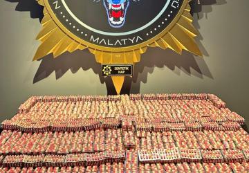 Malatya’da 22 bin sentetik ecza hap ele geçirildi