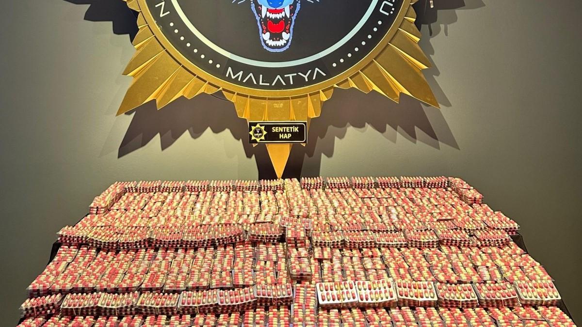Malatya’da 22 bin sentetik ecza hap ele geçirildi