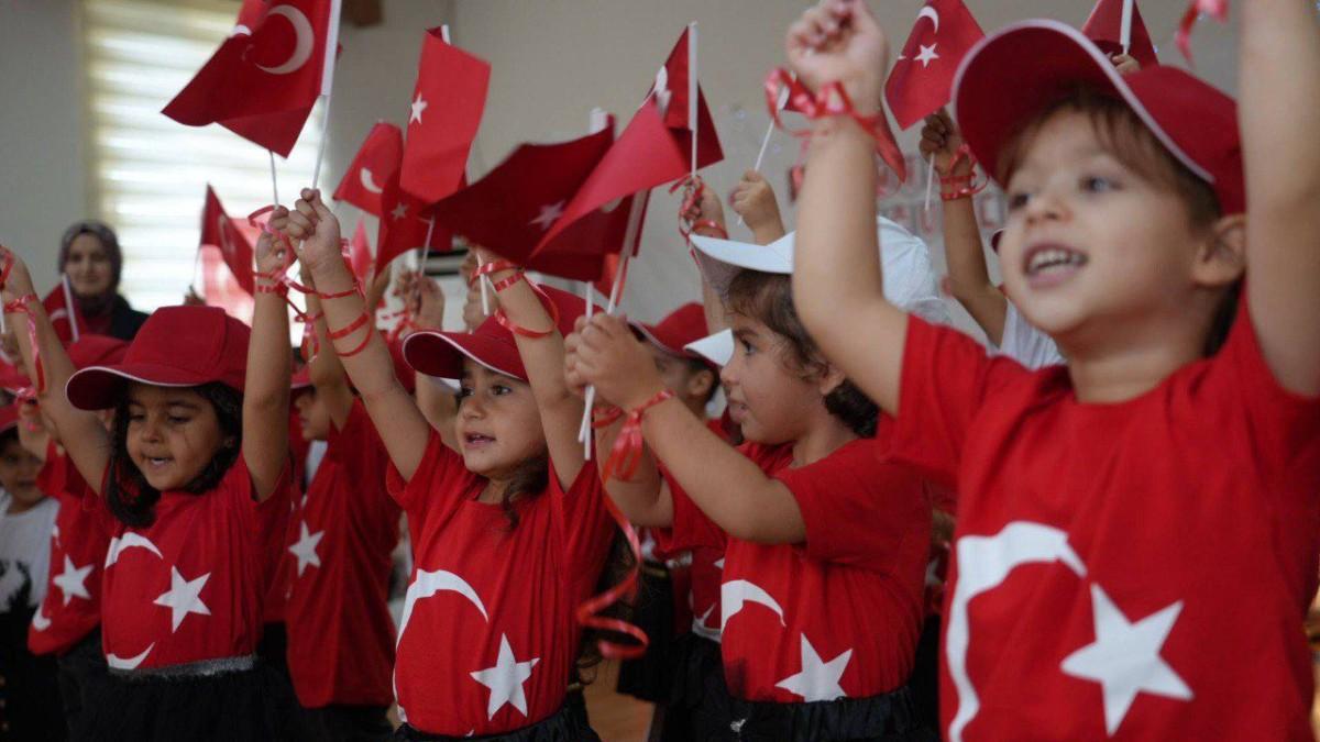 Adıyaman Belediyesi kreşlerinde Cumhuriyet coşkusu - Videolu Haber