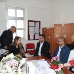 “Çiğli Belediyesi'nden Öğretmenler Günü'nde Anlamlı Kutlama"