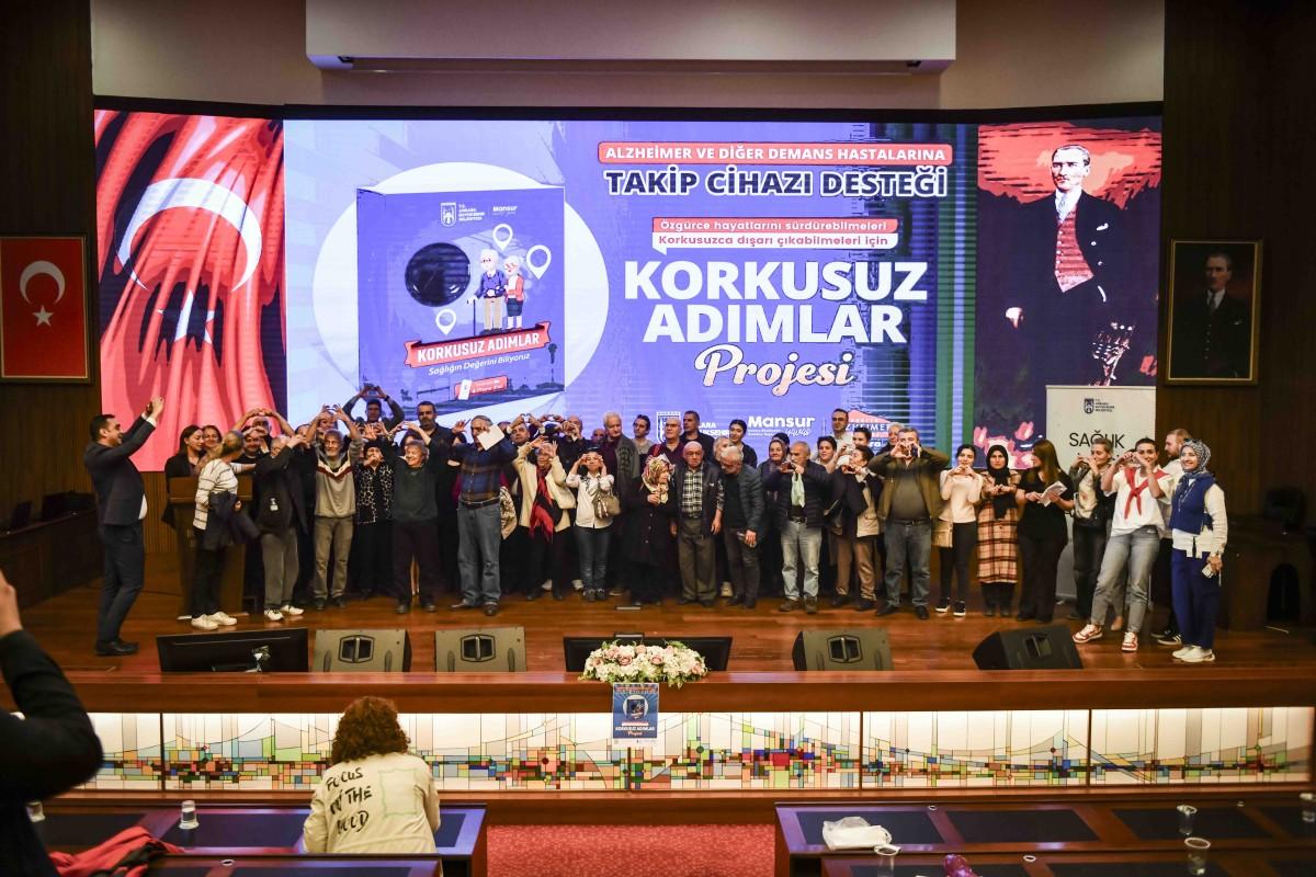 Ankara’da Alzheimer Hastalarına “Korkusuz Adımlar” Desteği