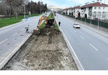 Kartepe tramvayında ilk kepçe vuruldu
