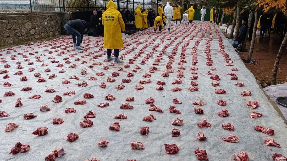 180 Yıllık Zerban Lokması Geleneği Bulam’da Büyük Katılımla Yaşatıldı