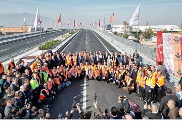 İnegöl'ün Doğu Kapısının Giriş Kavşağı Törenle Açıldı