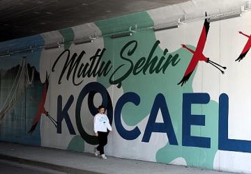 Kocaeli'de trafo ve alt geçitler sanatla renkleniyor