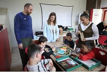 Menderes'te Çocuk Hakları Semineri