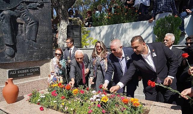 Sanatçı Ali Ekber Çiçek Edremit'te anıldı