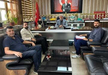Adıyaman Belediyespor, sporcularının akademik ve saha başarısını inceledi