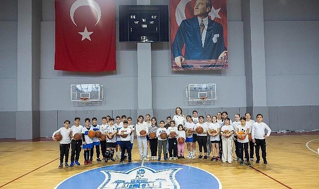 Başkan Mutlu'dan spor okullarına sürpriz ziyaret