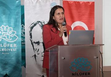 Nilüfer'de 'Parkinsonla Yaşamak' masaya yatırıldı