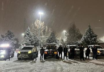Perre Offroad Kulübü’nden yoğun kar koşullarında sürücülere destek - Videolu Haber
