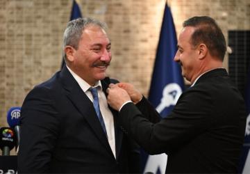 Akalın Anahtar Parti’ye katıldı: ‘Türk siyasetinde yeni bir dönem başlayacak’ - Videolu Haber