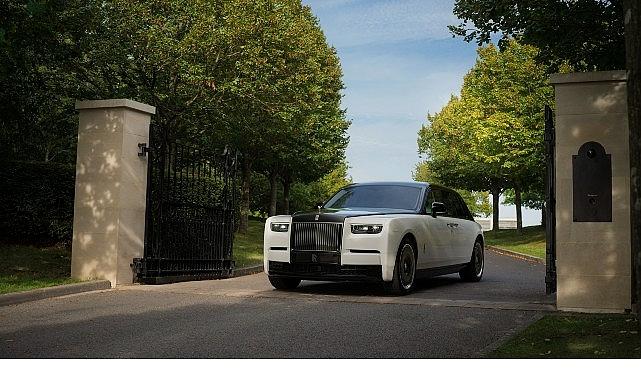 Rolls-Royce'dan görkemli ve eşsiz bir 2025 yılı