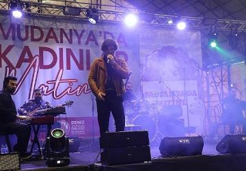 Mudanya'da 'Kadınlar Matinesi'