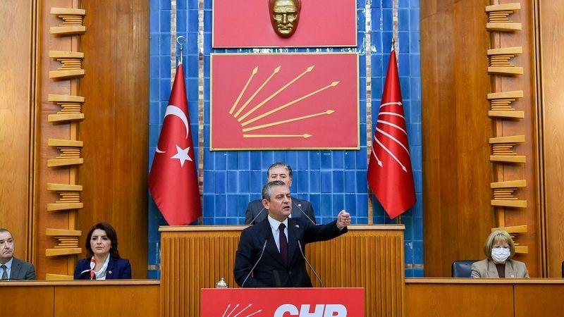 Özgür Özel grup toplantısında konuştu: ‘Bir yılda ev sözü tutulmadı’